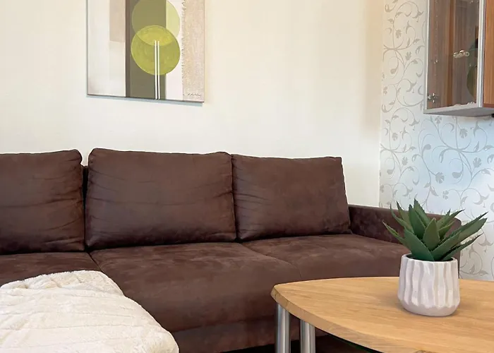 Eisfelder Blick Nyaraló *